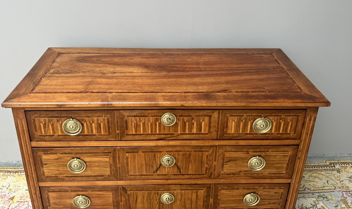 Commode Louis XVI En Noyer et  Marqueterie XVIIIème -photo-4