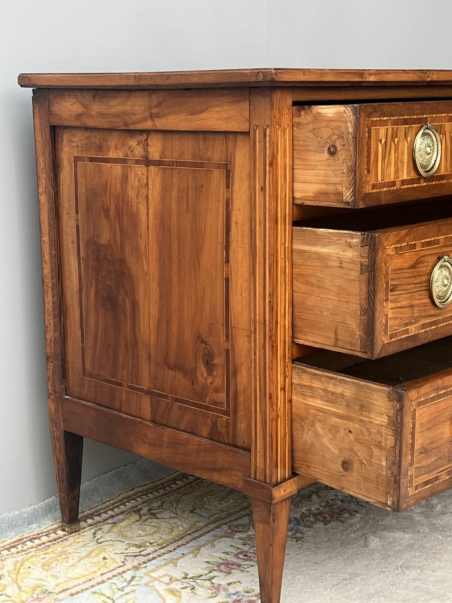 Louis XVI Chest Of Drawers In Walnut And 18th Century Marquetry -photo-3