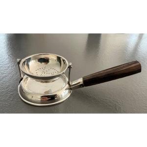 Art Deco Tea Strainer In Sterling Silver Minerva 