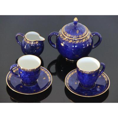 Tête à Tête En Porcelaine De Sèvres Bleu Nuit 1921