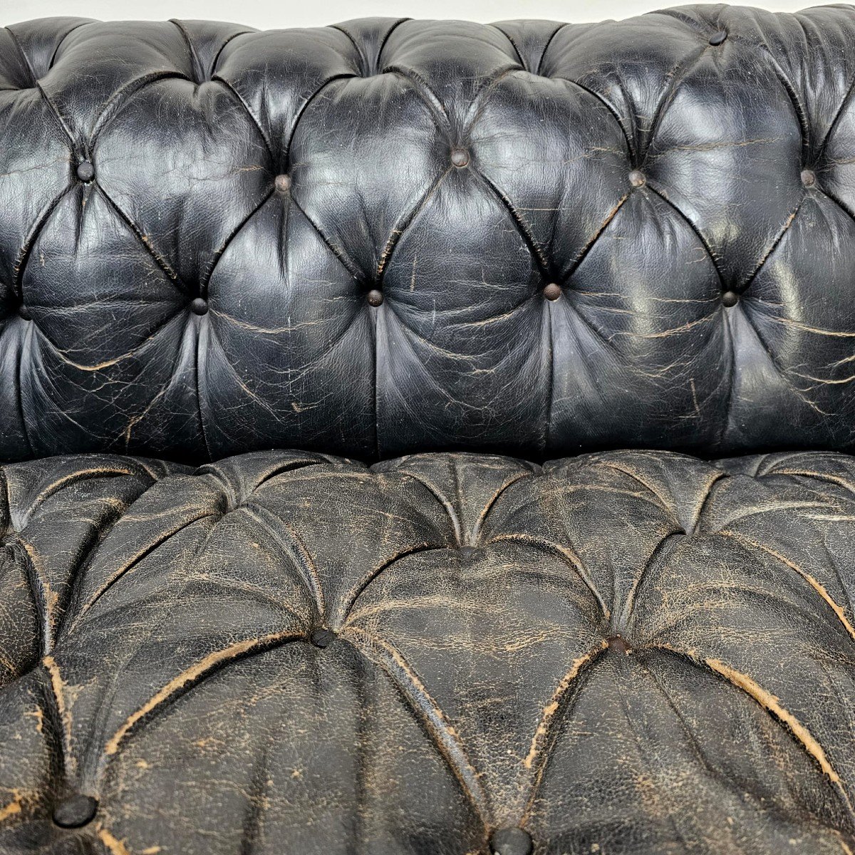 Chesterfield Leather Sofa-photo-2