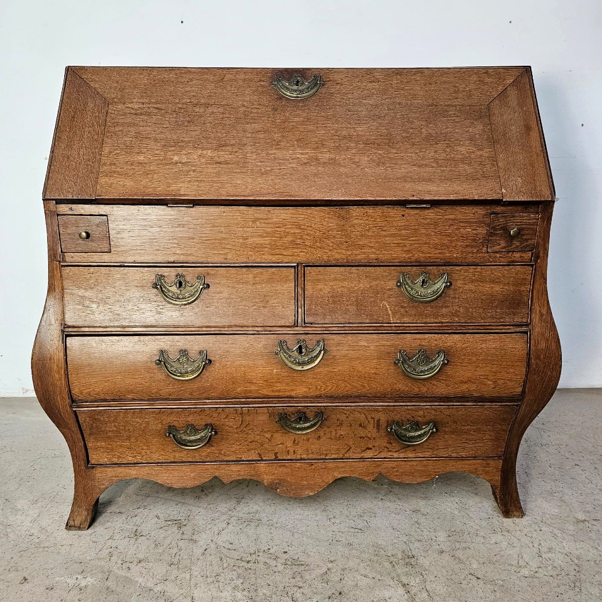 Scriban 18th Century Chest Of Drawers-photo-1
