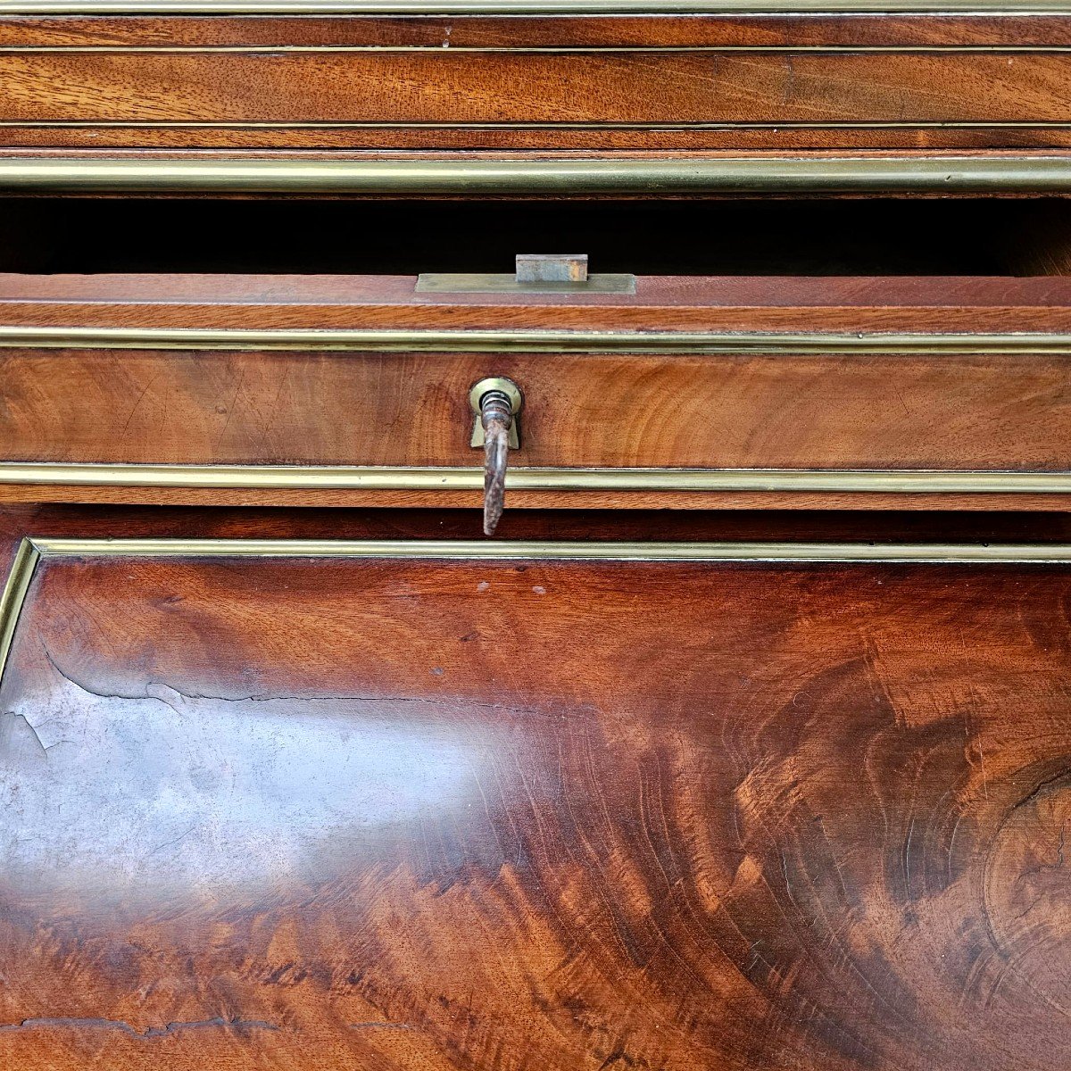 Louis XVI Period Cylinder Desk With Showcase-photo-3