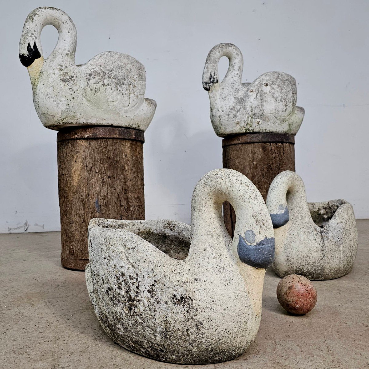 4 Cement Swan Planters