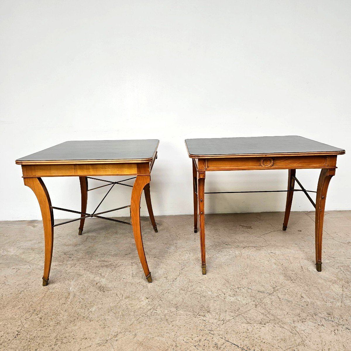 Paire de tables 1940-photo-5