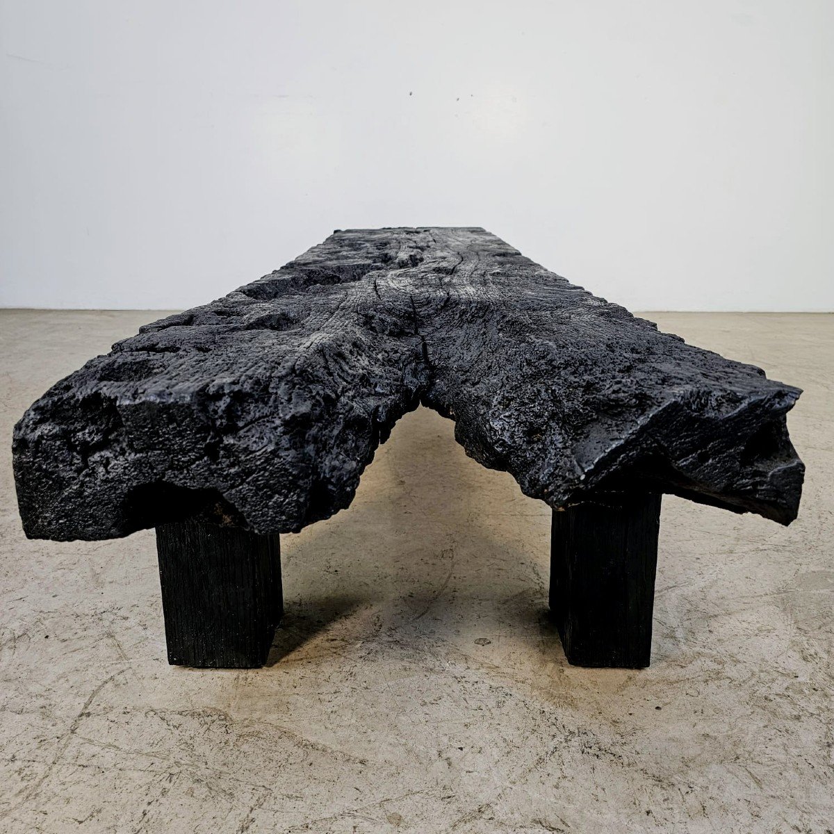 Primitive Coffee Table-photo-3