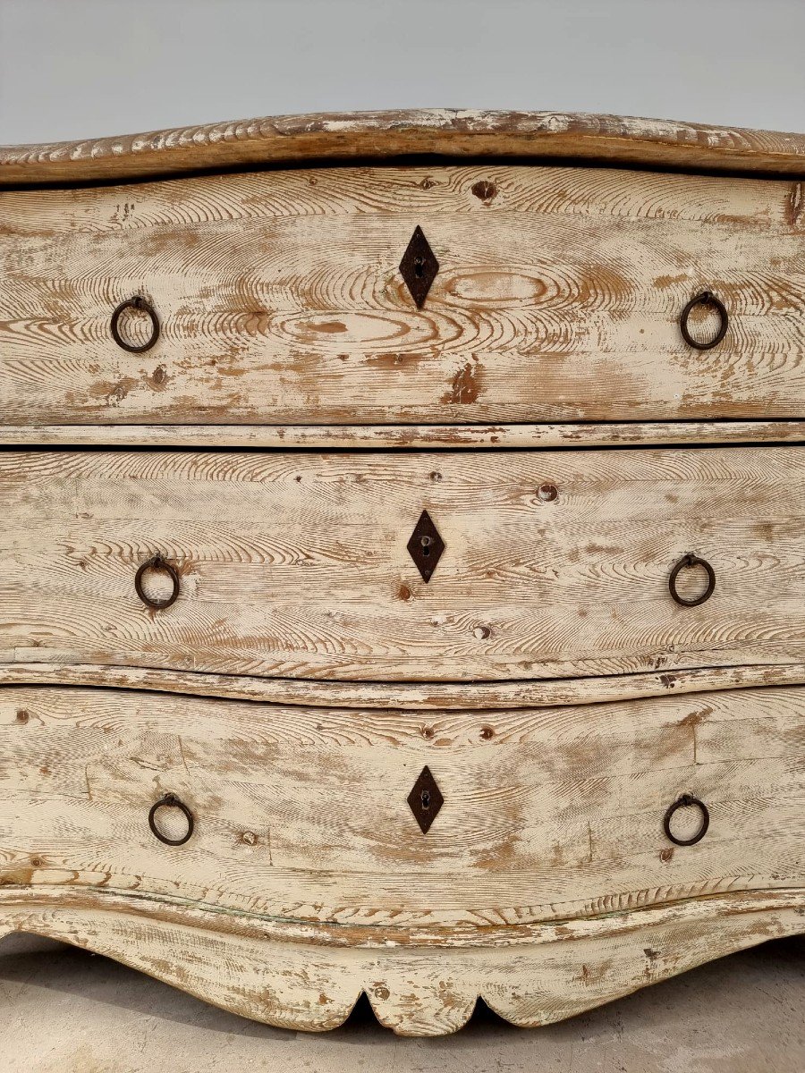 18th Century Curved Chest Of Drawers-photo-3