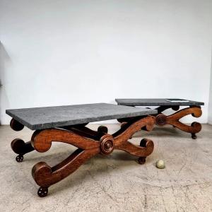 Paire de tables basses présentoire