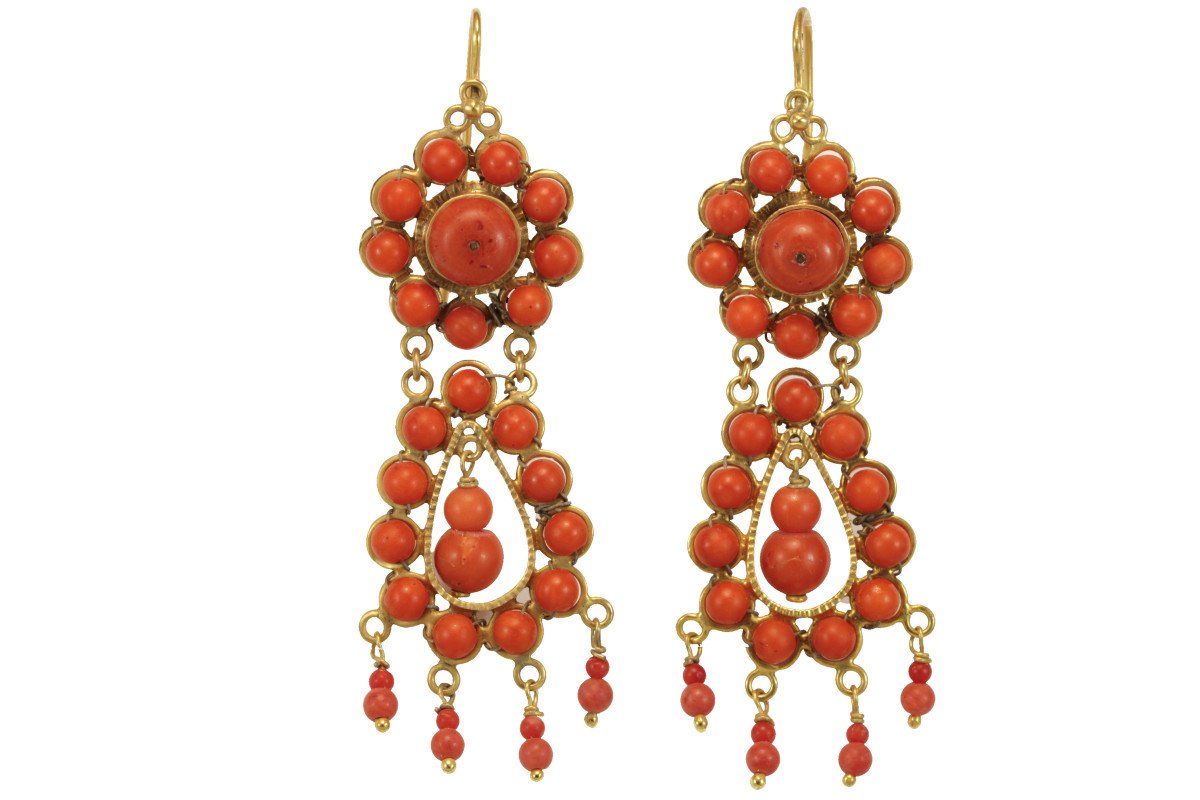 Antique Coral Gold Earrings