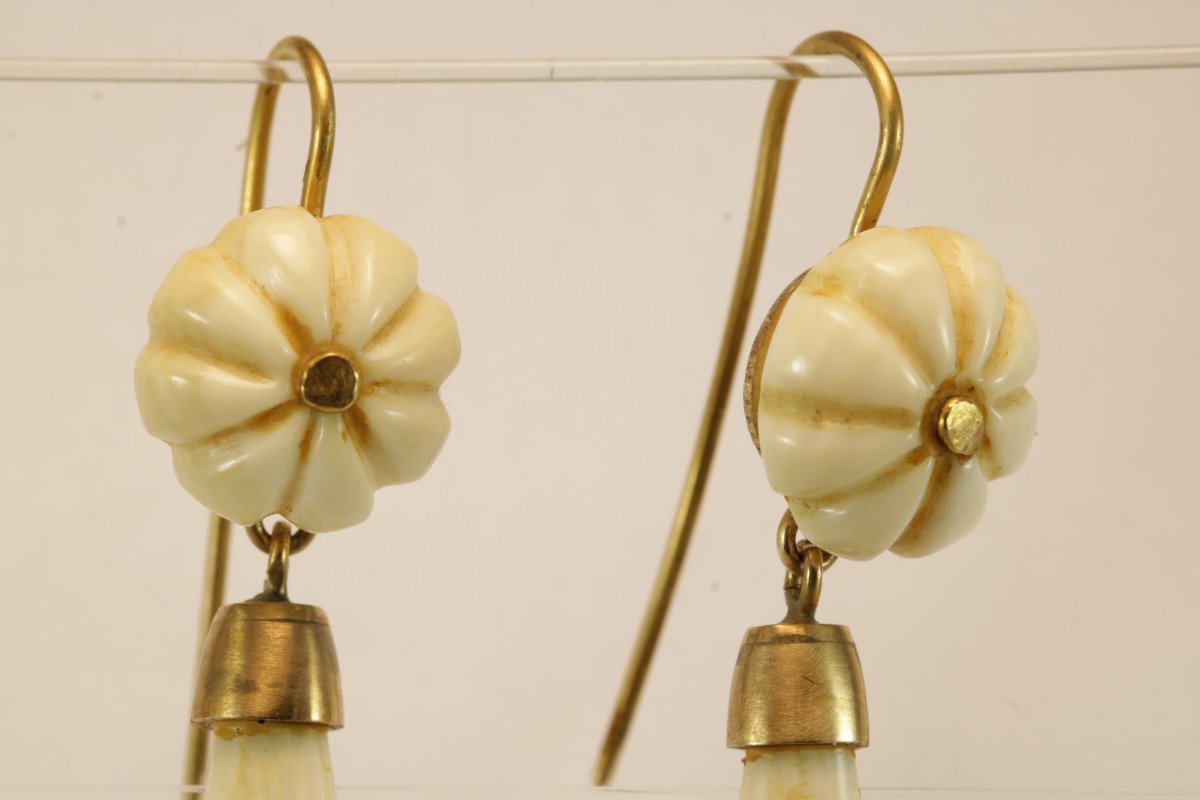 Antique Ivory Piquè Gold Earrings-photo-4