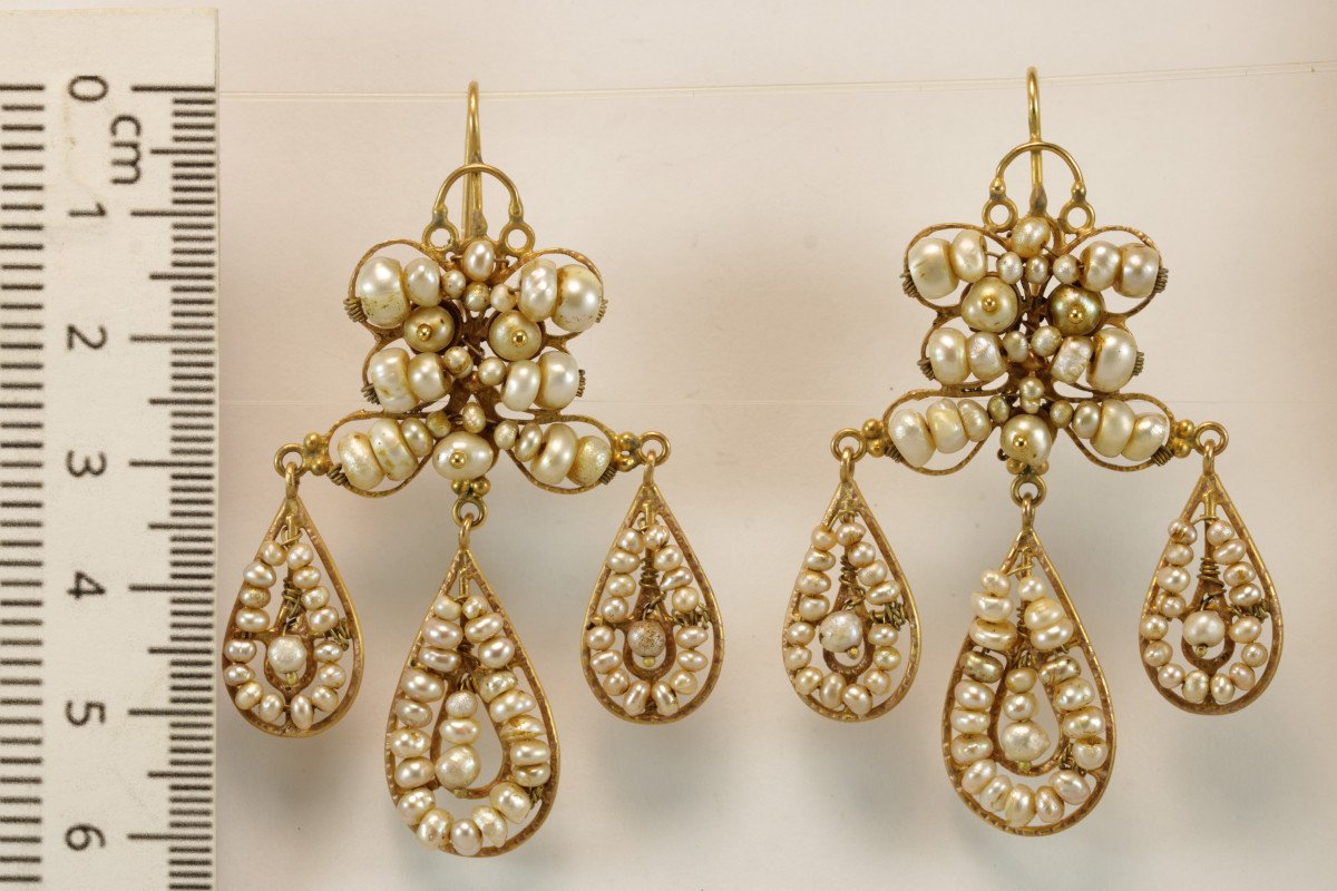 Antique Pearls Gold Earrings-photo-3