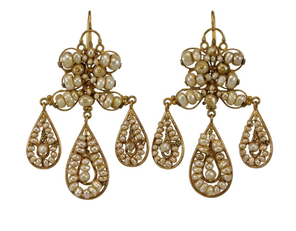 Antique Pearls Gold Earrings