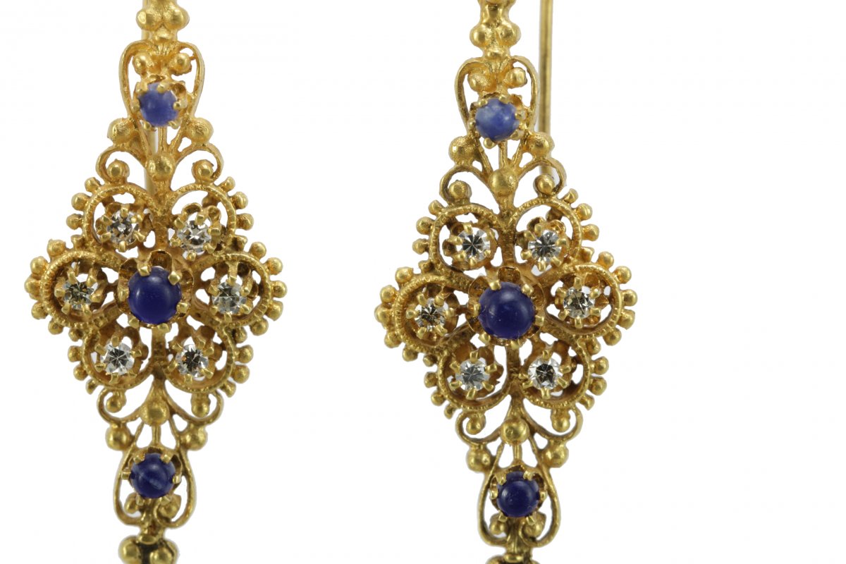 Vintage Coral Sapphires Diamonds Gold Earrings-photo-3