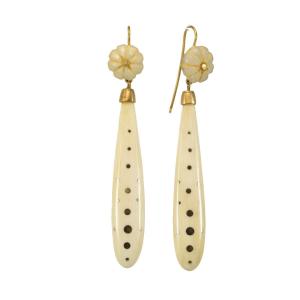 Antique Ivory Piquè Gold Earrings