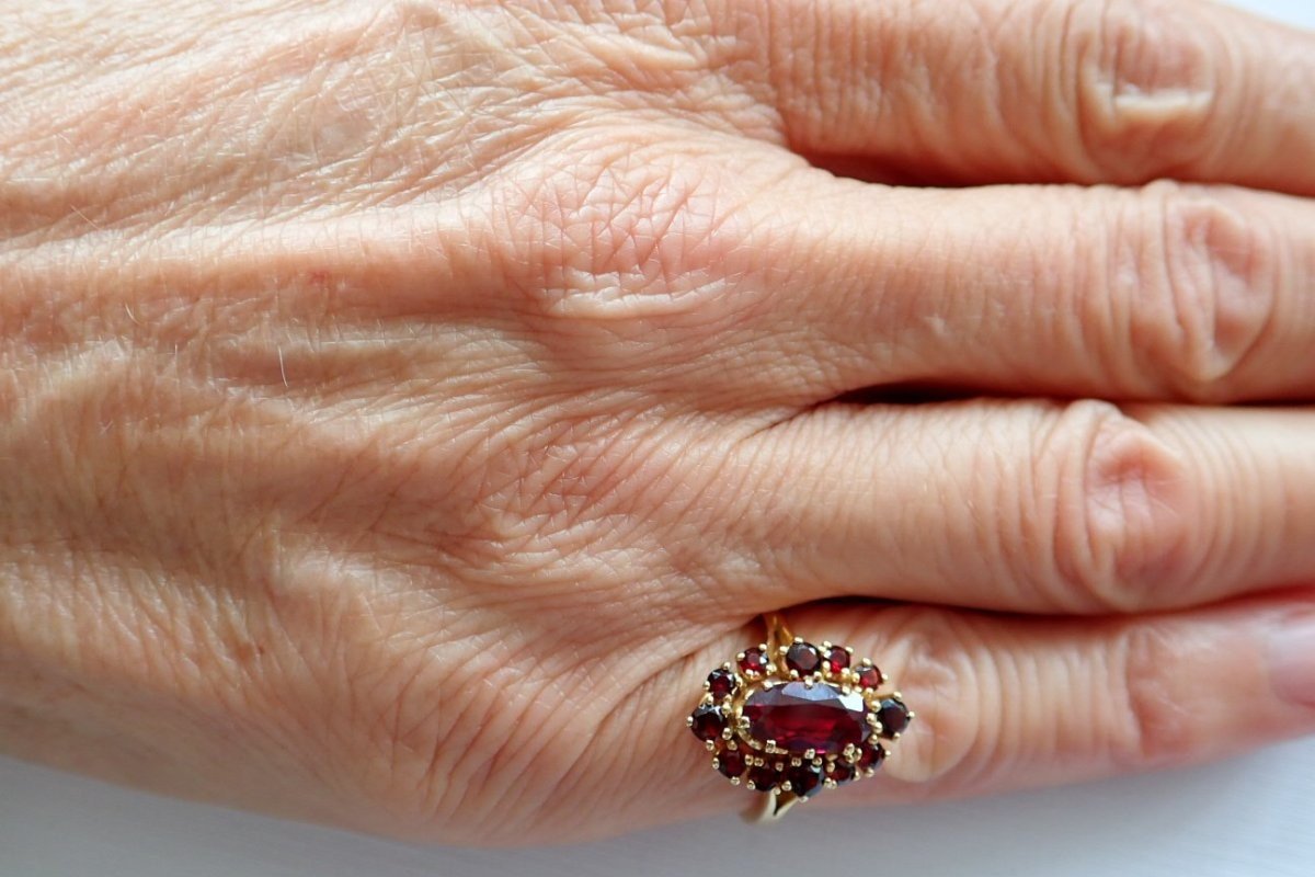 18k Gold Garnet Ring-photo-3