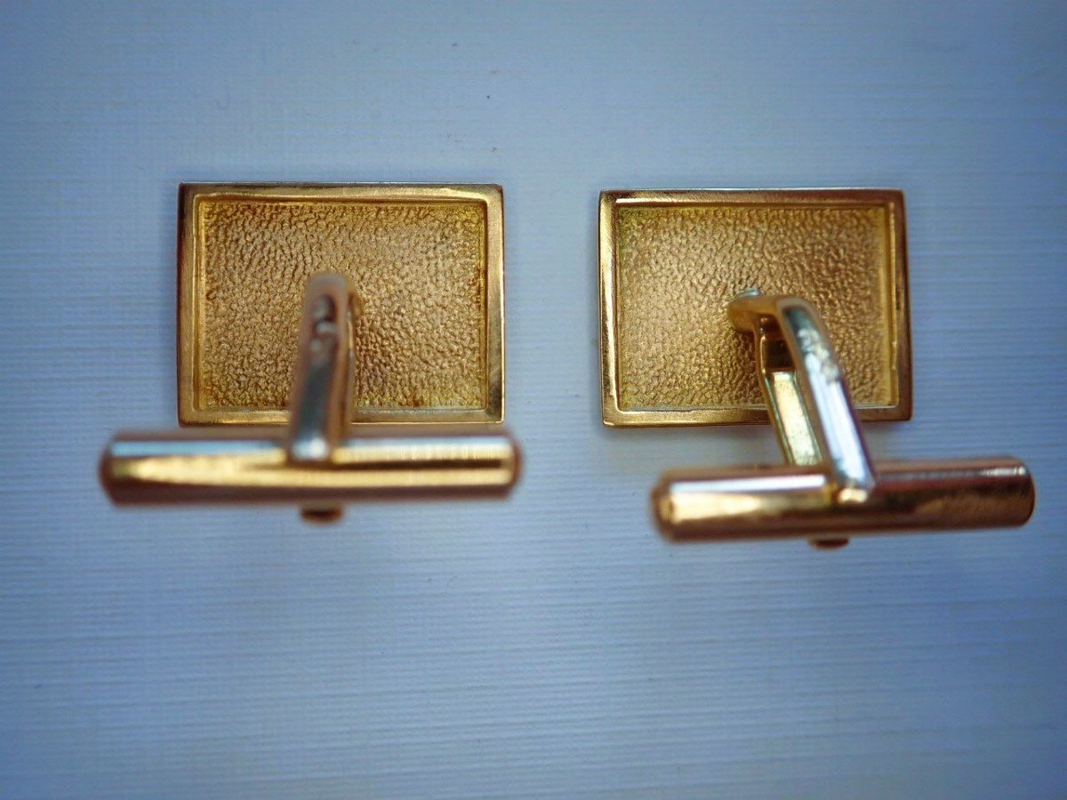 Pair Of 18-carat Gold Cufflinks-photo-3