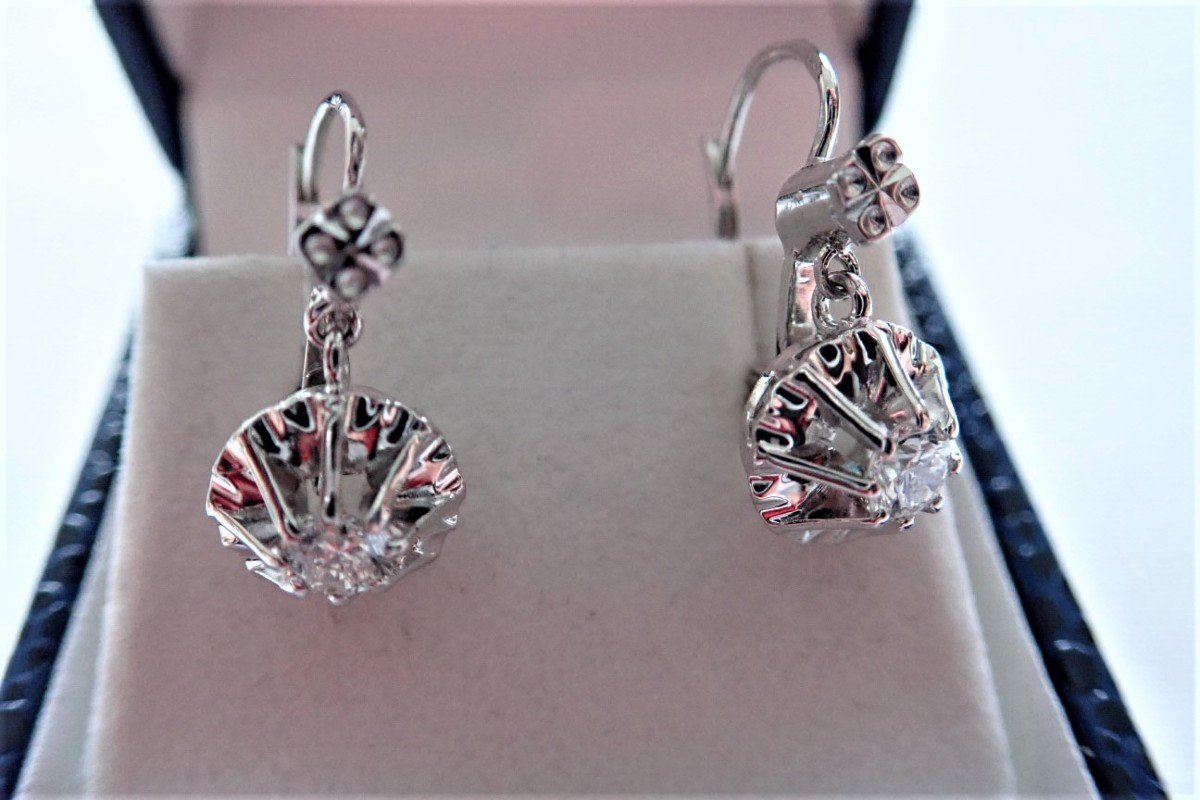 Pair Of 18-carat White Gold Diamond Earrings -photo-4