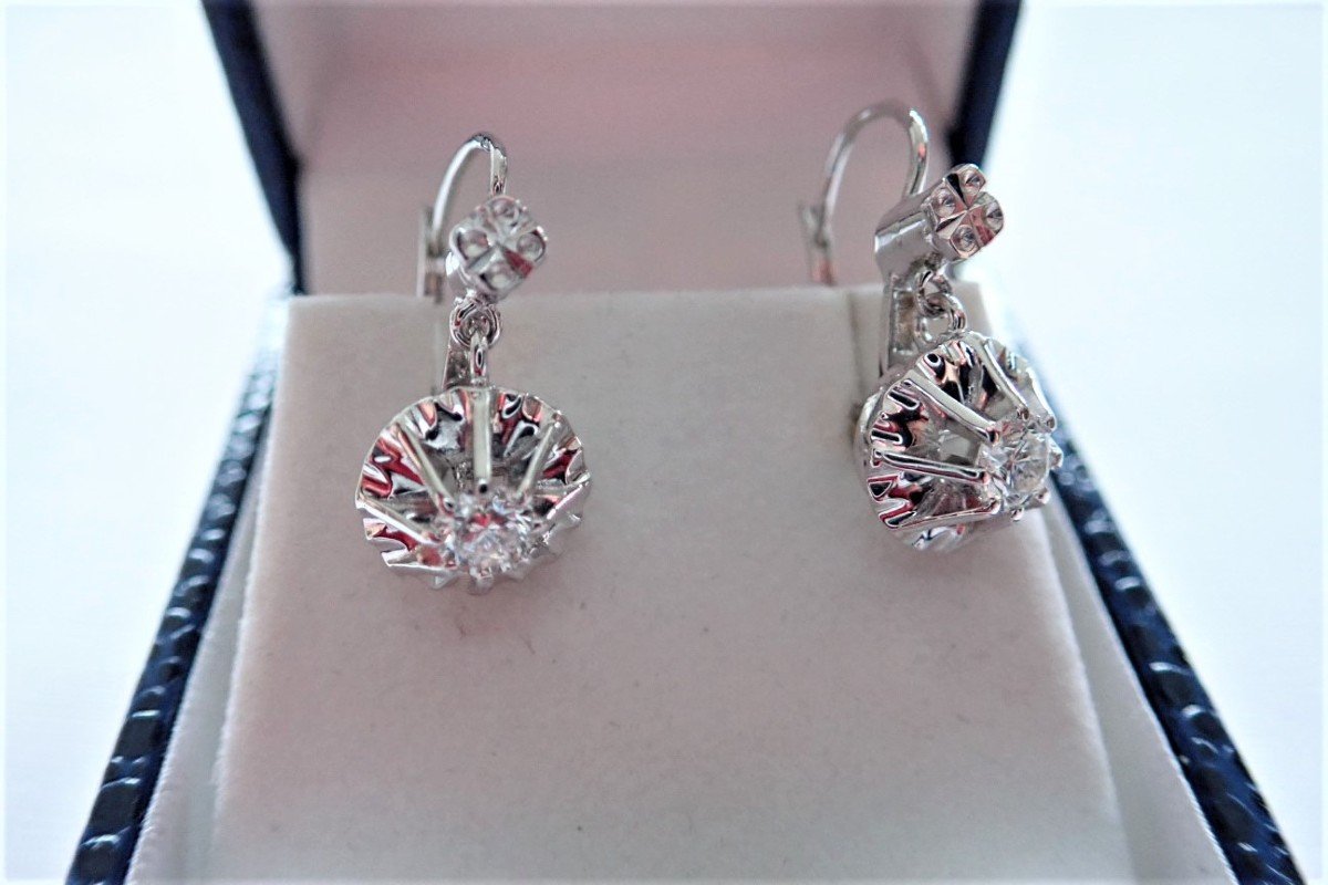 Pair Of 18-carat White Gold Diamond Earrings -photo-2