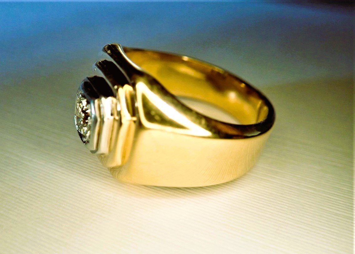 Yellow And White Gold Signet Ring Set With A Diamond -photo-2