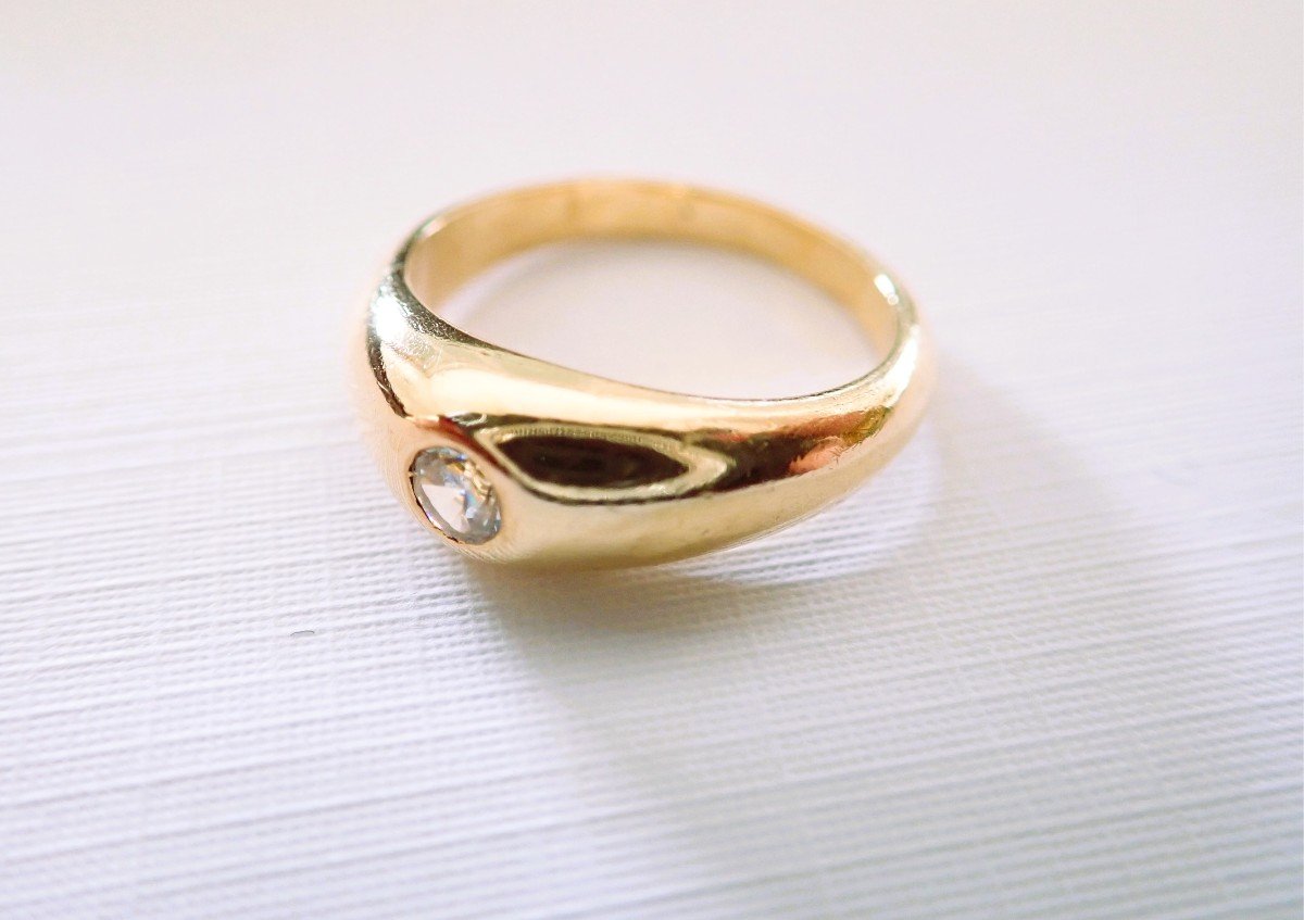 18 Carat Gold Bangle Ring