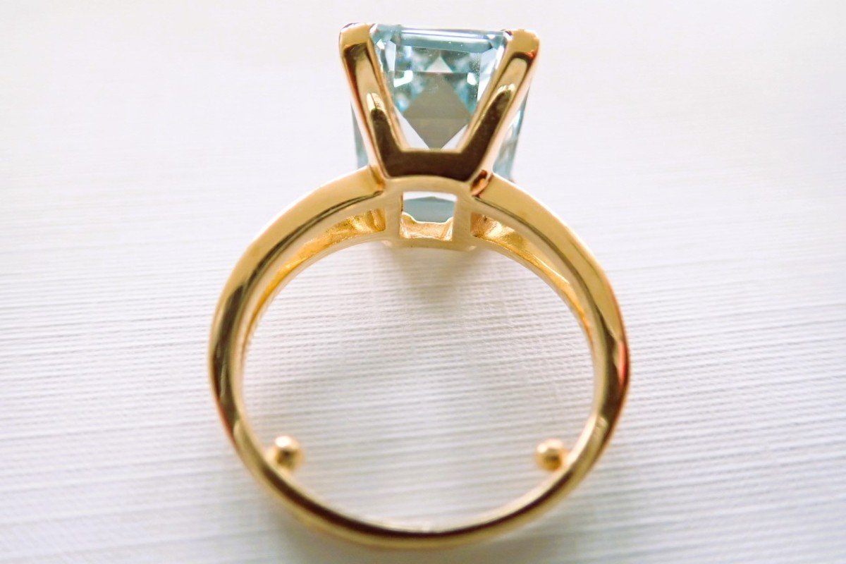 1960s Ring Set With A Blue Stone In 18 Carat Gold-photo-3