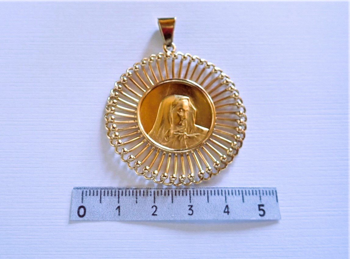 18 Carat Gold Holy Virgin Medal-photo-3