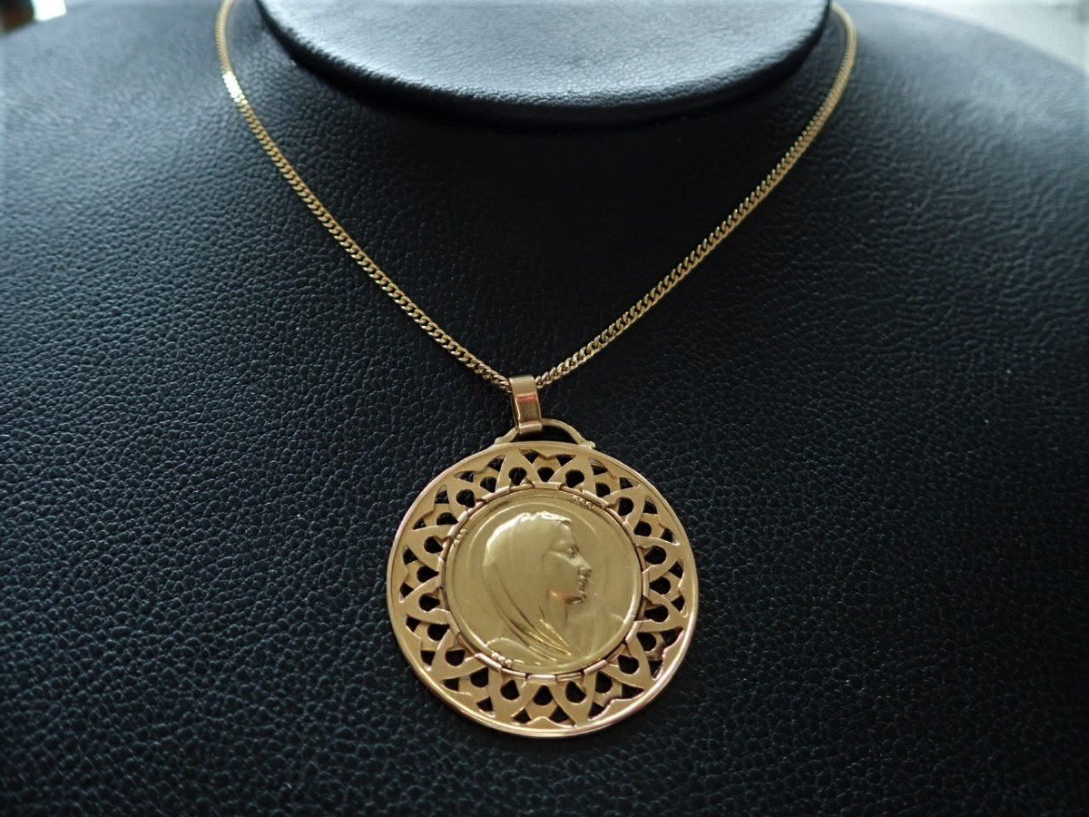 Holy Virgin Medal 18k Gold