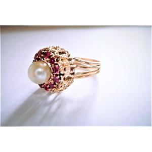 Bague perle or 18 carats  sertie de pierres rouges 