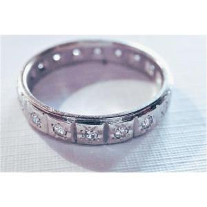 American Wedding Ring In White Gold Set With Diamonds