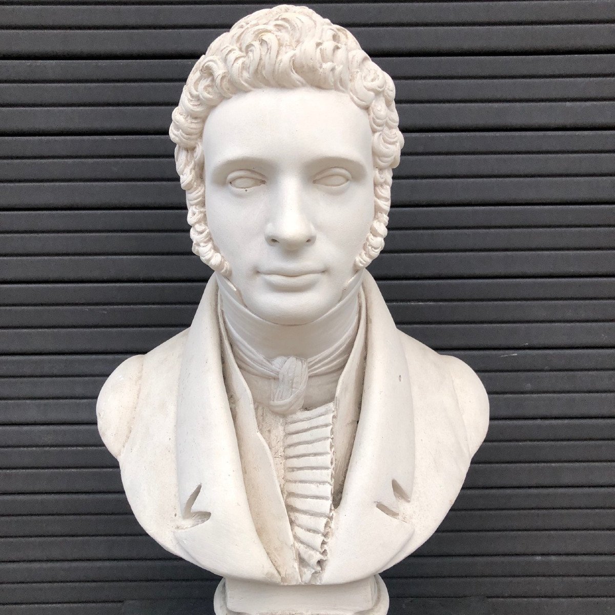 Bust Of A Gentleman With A Jabot, Plaster Circa 1940-photo-3