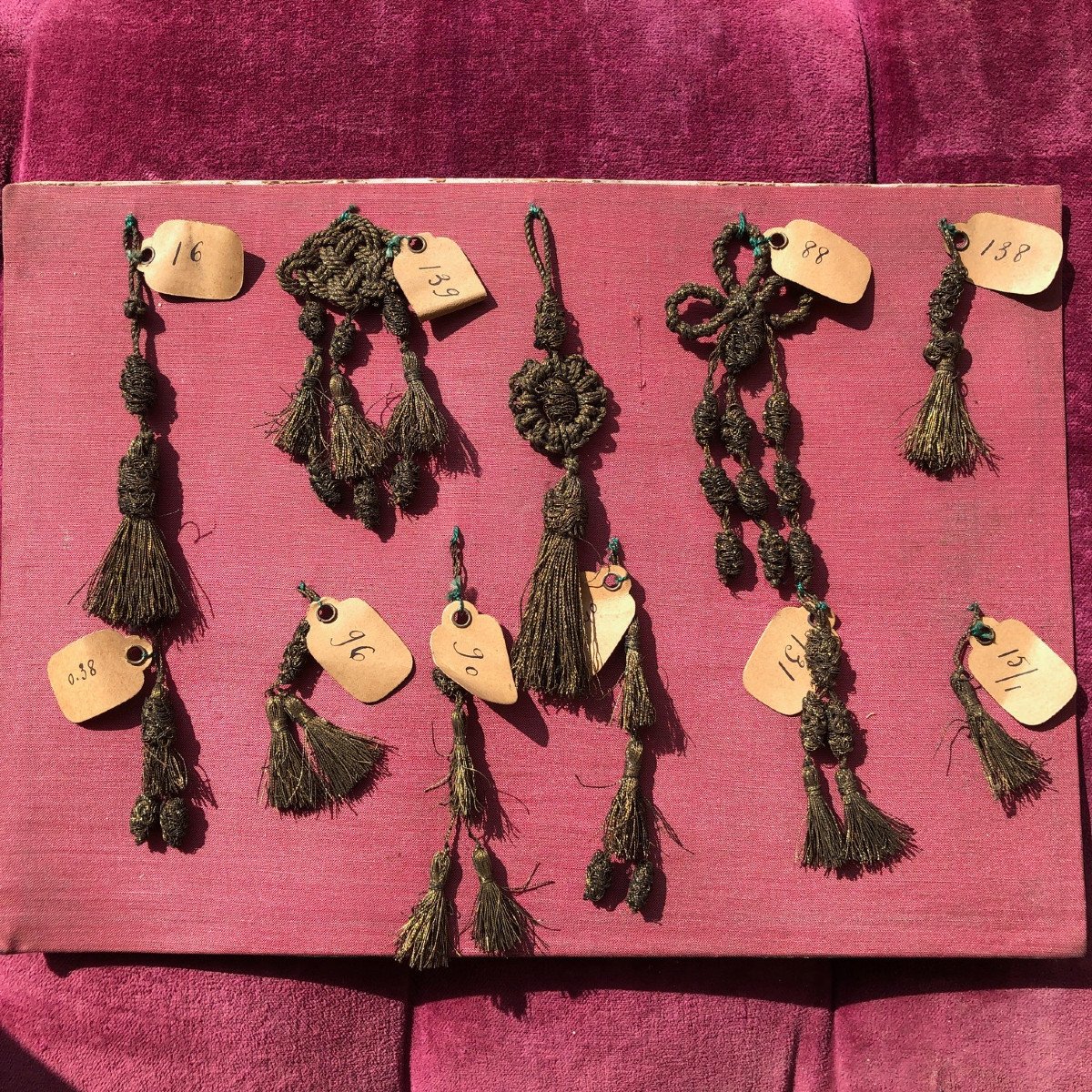 Lot Of Old Tassels, High-end Trimmings Pompoms, Museum Quality-photo-7