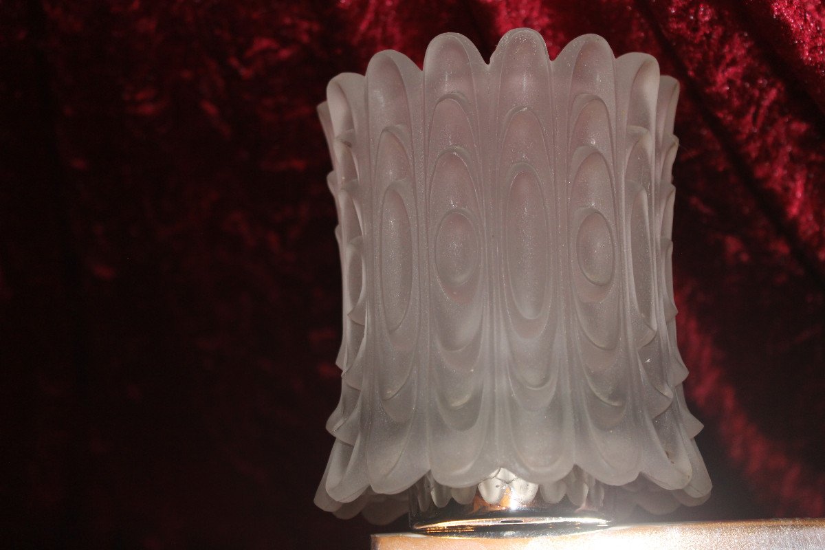 Pair Of Opalescent Glass Sconces From The 70s-photo-1