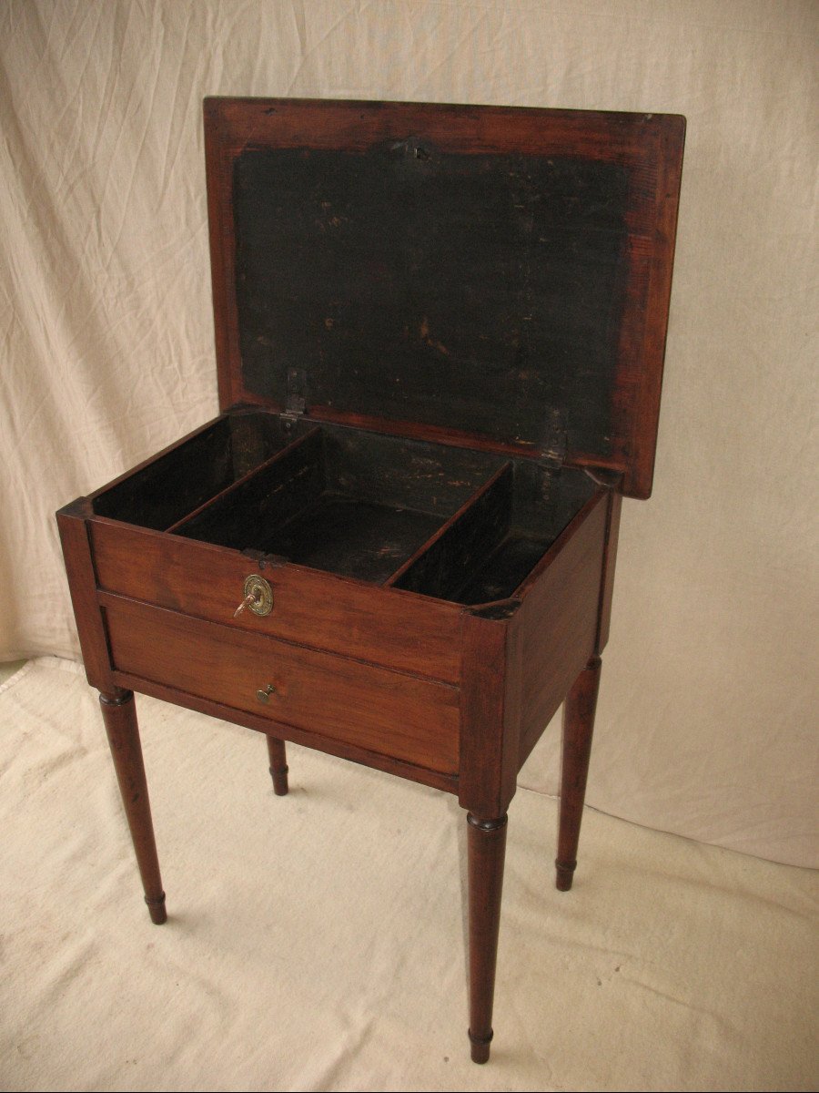 Small Louis XVI Style Walnut Chiffonier Coffee Table Stamped 19th Century-photo-5