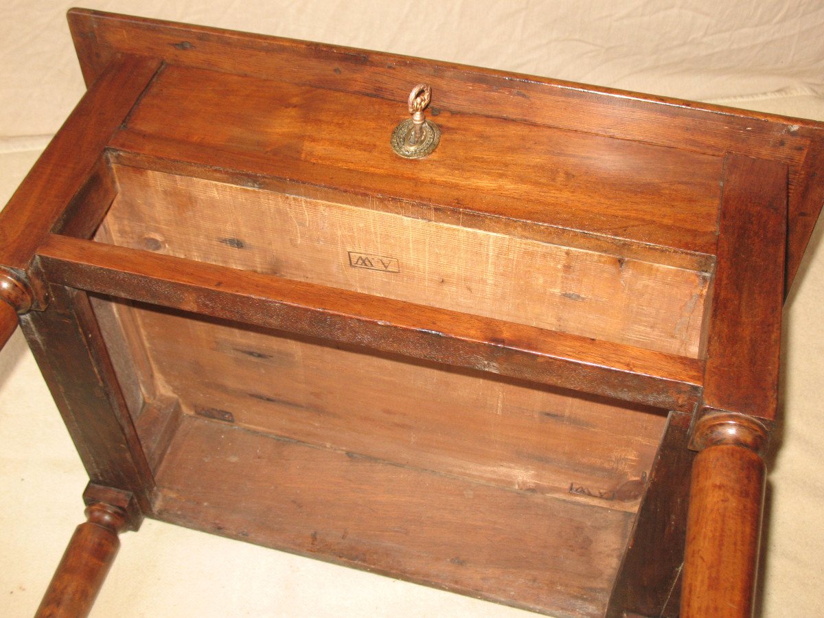 Small Louis XVI Style Walnut Chiffonier Coffee Table Stamped 19th Century-photo-6