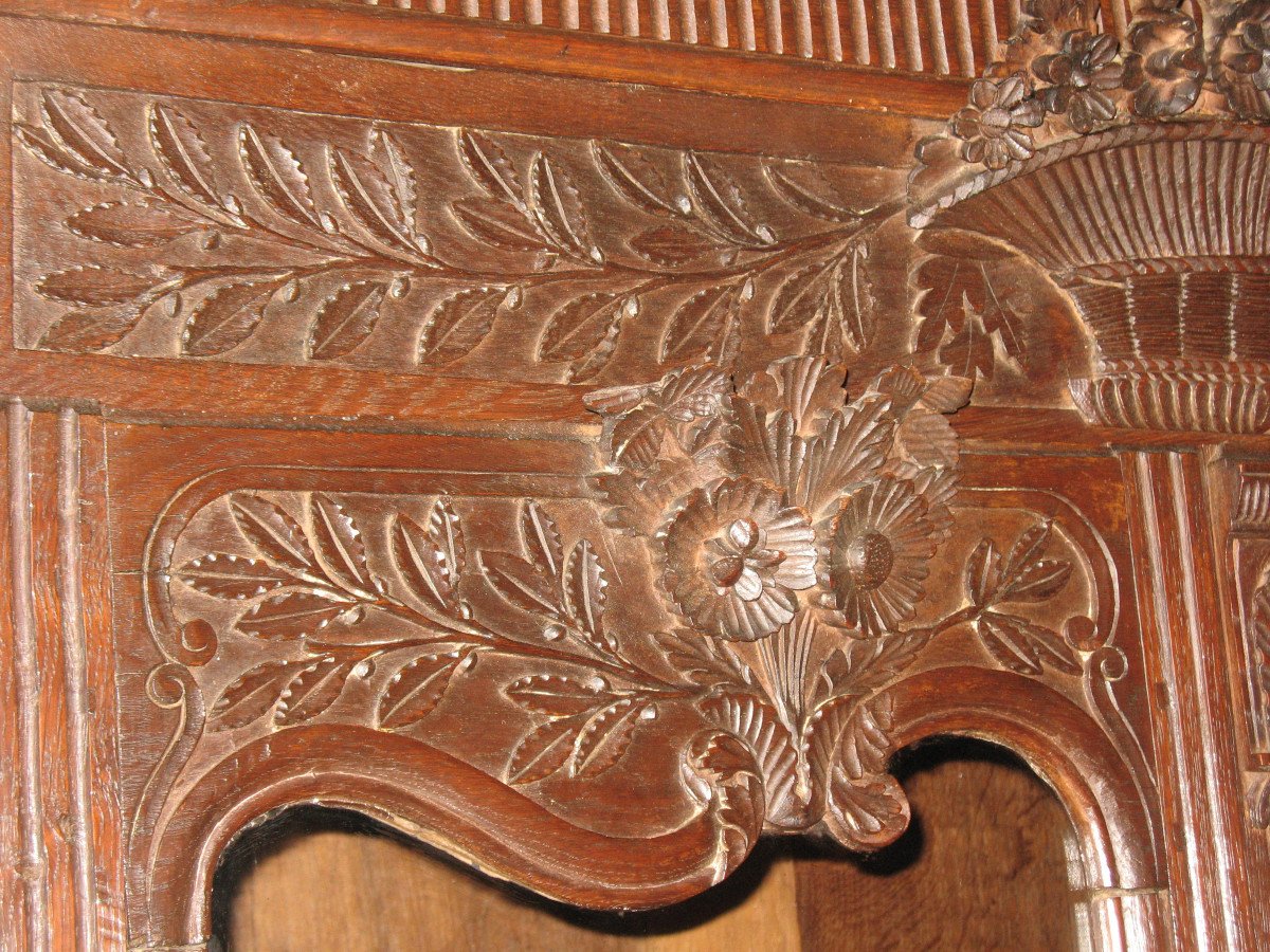 Armoire de mariage vitrée et sculptée en chêne époque 19ème Origine Normandie-photo-3