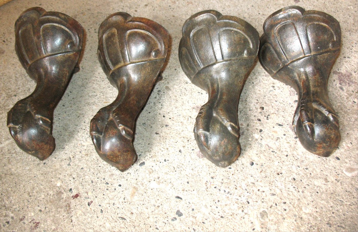 Set Of 4 Cast Iron Bathtub Clogs, 19th Century, Perfect Condition