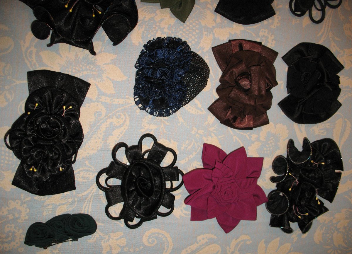 Haute Couture Satin Lace Bows 15 Pieces 20th Century-photo-2