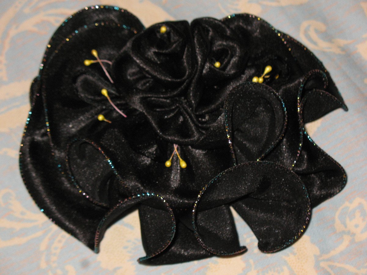 Haute Couture Satin Lace Bows 15 Pieces 20th Century-photo-6