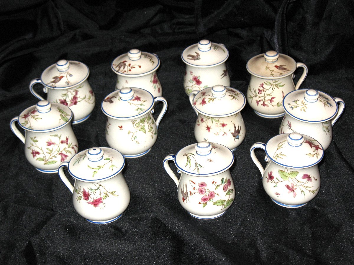 Table Service In Fine Earthenware From Bordeaux, Nella Decor With Flowers And Birds, 19th Century-photo-2