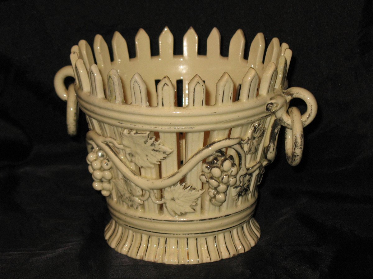 Palisade Basket In Langeais Earthenware With Vine Decoration Signed Cb 19th Century-photo-3