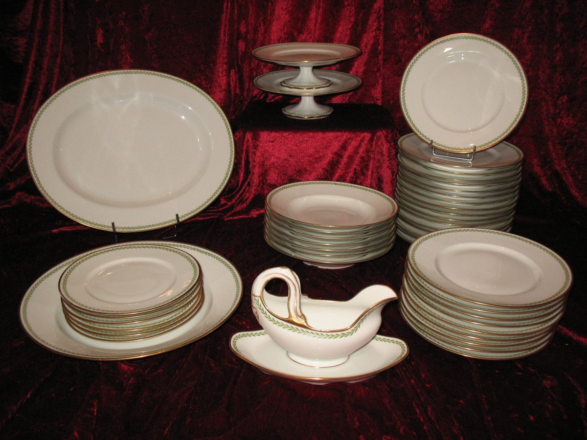 Porcelain Service Decorated With Laurel Friezes, Empire Style, Early 20th Century-photo-1