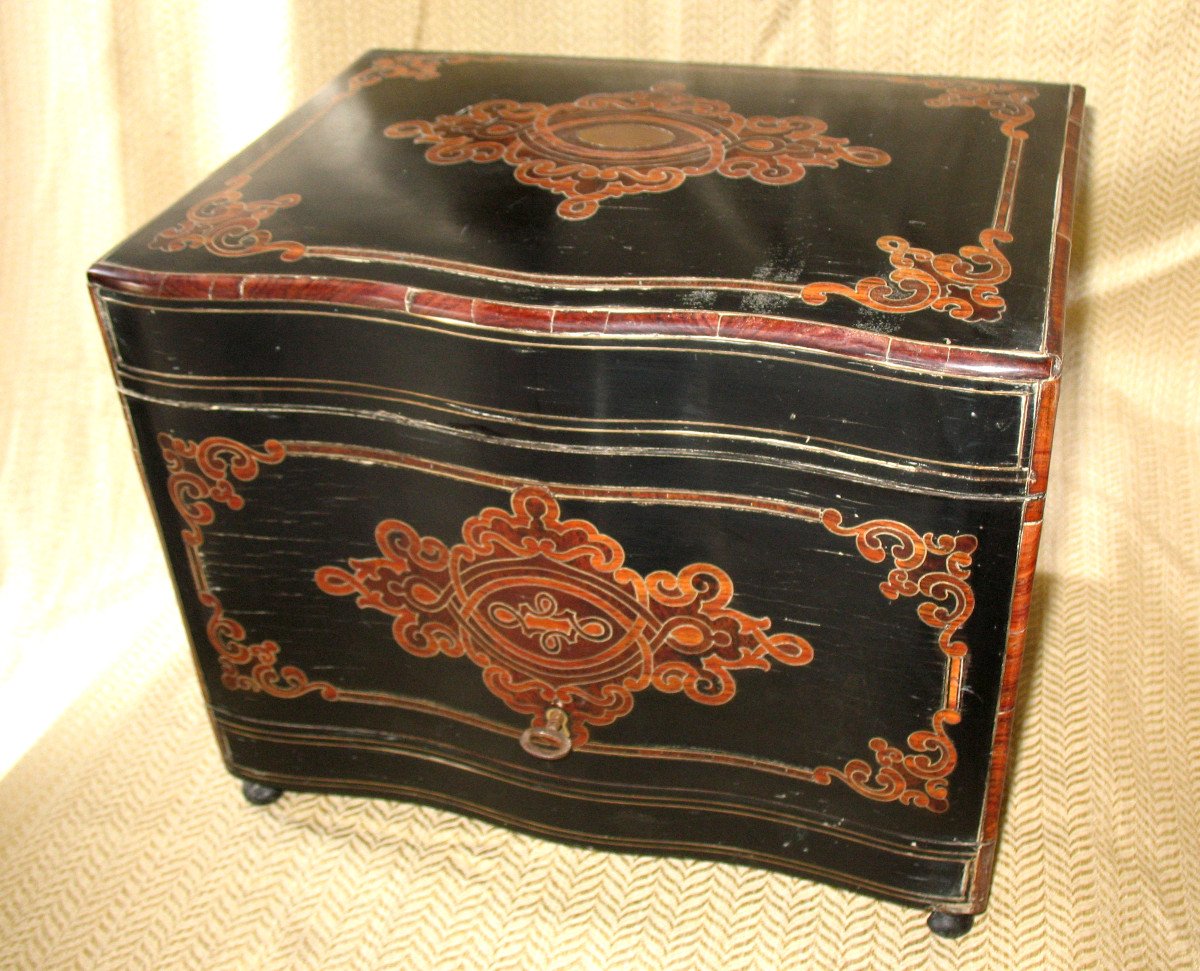 Liqueur Cellar Box In Napoleon III Marquetry, 19th Century