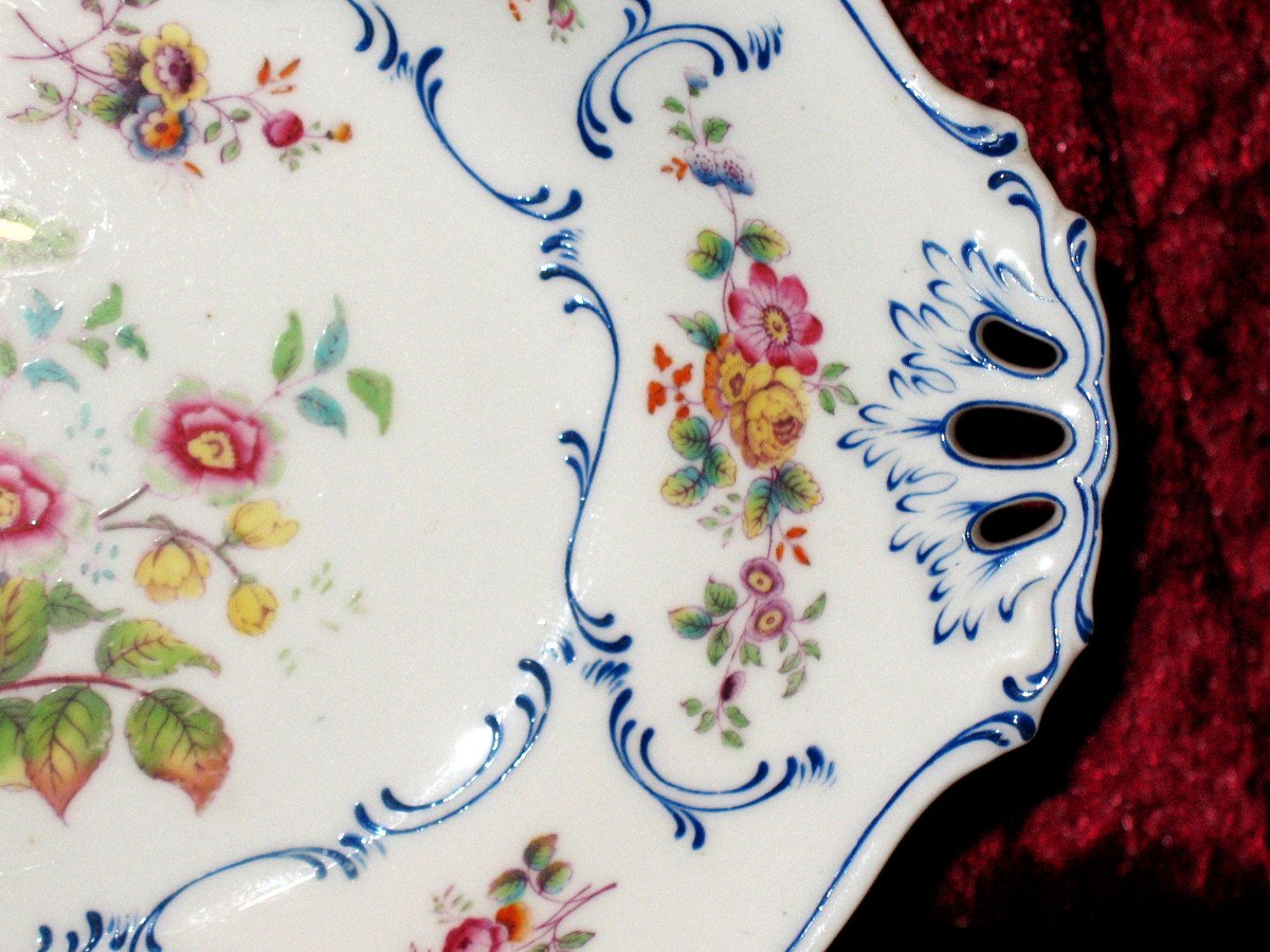 Minton English Porcelain Dessert Service With Floral Decoration, 19th Century-photo-1