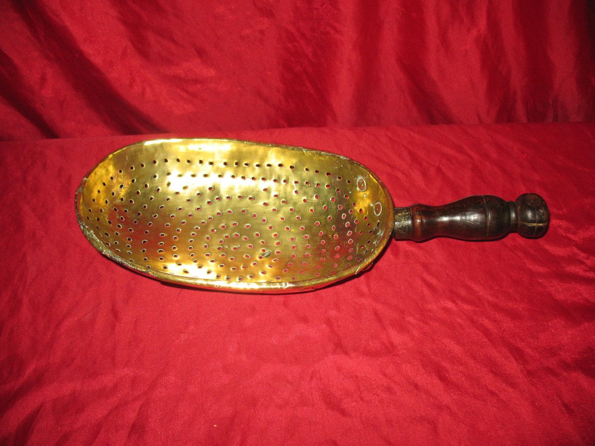 18th Century Brass Curd Strainer-photo-2