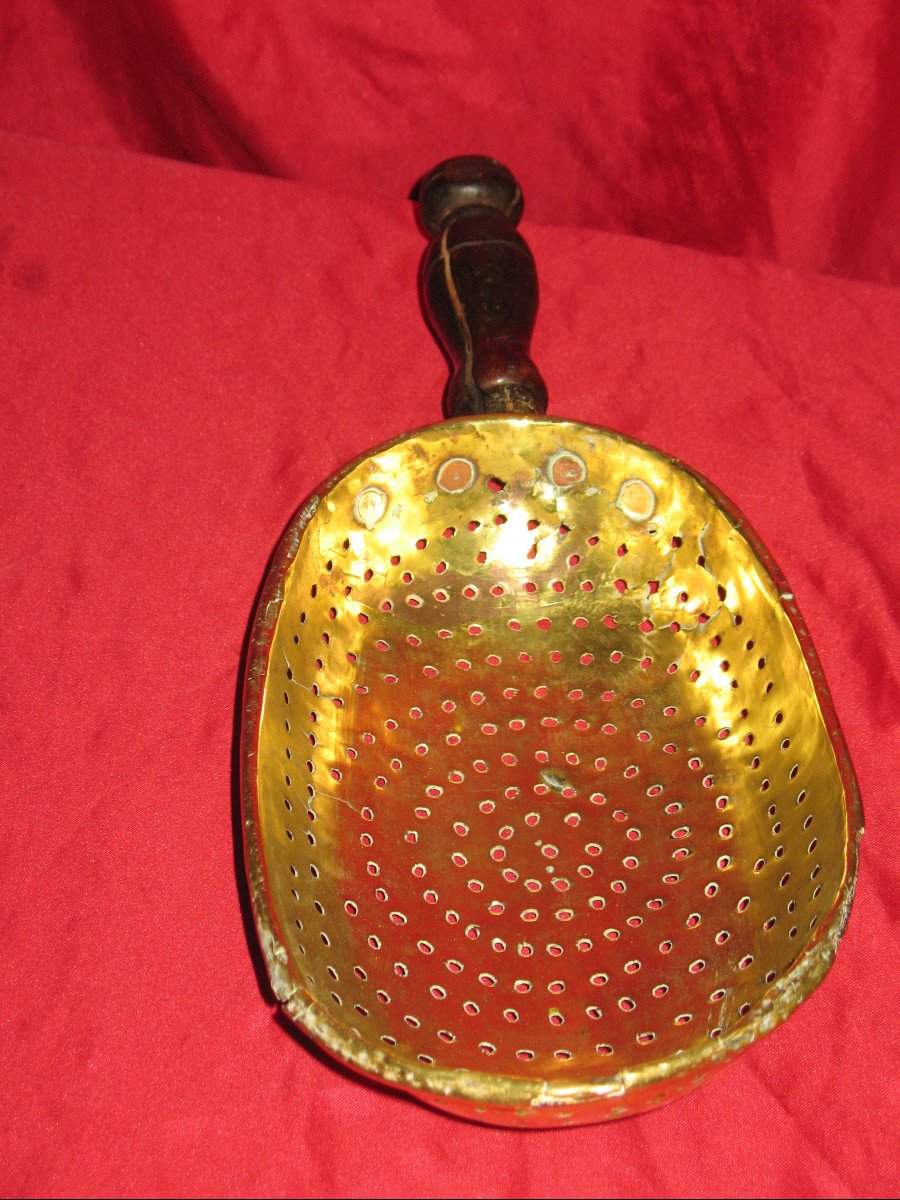 18th Century Brass Curd Strainer-photo-6