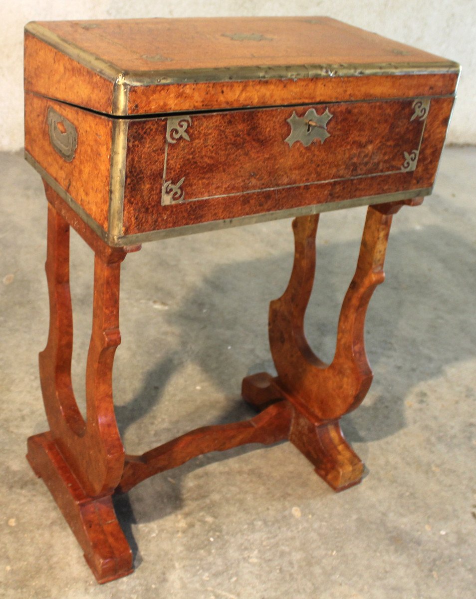 Charles X Transformable Travel Desk In Burr Walnut, 19th Century