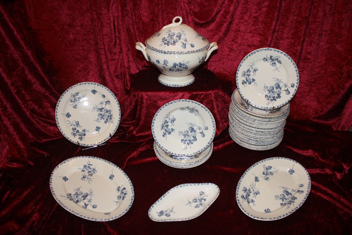 Part Of A Table Service In Iron Earthenware Decorated With Flowering Clovers, Early 20th Century-photo-2