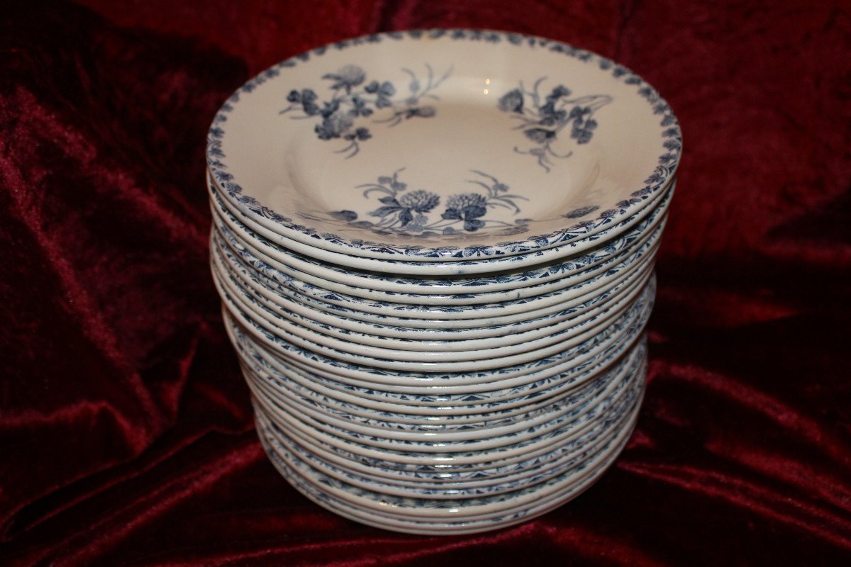 Part Of A Table Service In Iron Earthenware Decorated With Flowering Clovers, Early 20th Century-photo-8