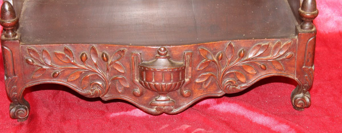 Curved Provençal Estanier In Louis XV Style In Carved Natural Wood, 19th Century-photo-1