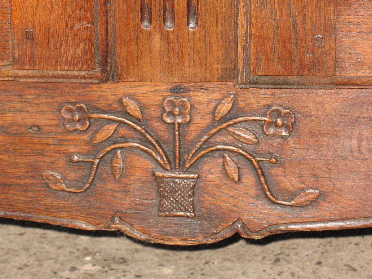 Louis XV Style Low Sideboard In Molded And Carved Oak, 19th Time-photo-3